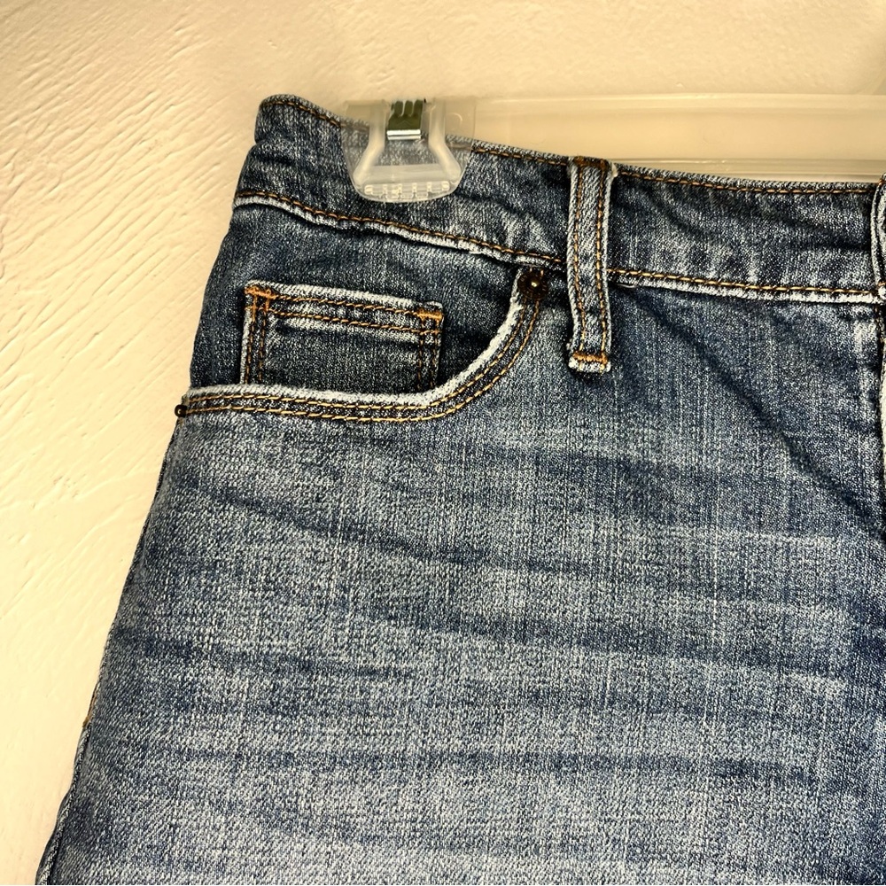 Universal Thread High Waisted Shorts - Picture 2 of 7